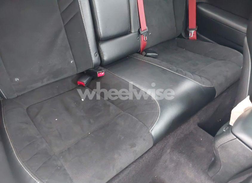 Photo 8 of 2016 Dodge Challenger SRT 392 (VIN 2C3CDZDJ1GH125463)