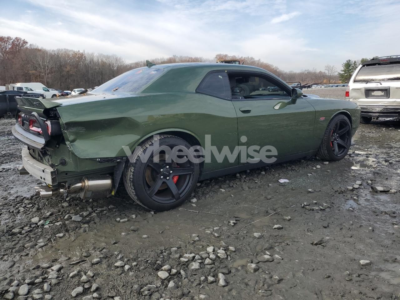 Photo 3 of 2018 DODGE CHALLENGER SRT 392 (VIN 2C3CDZDJ8JH165949)