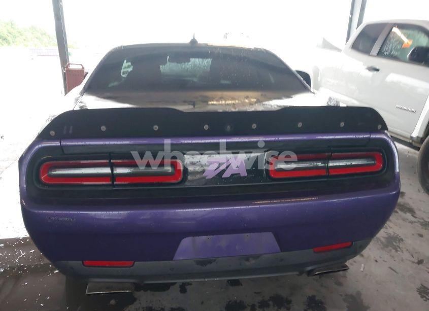 Photo 16 of 2018 Dodge Challenger R/T 392 (VIN 2C3CDZFJ0JH283975)