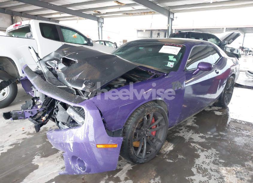 Photo 2 of 2018 Dodge Challenger R/T 392 (VIN 2C3CDZFJ0JH283975)