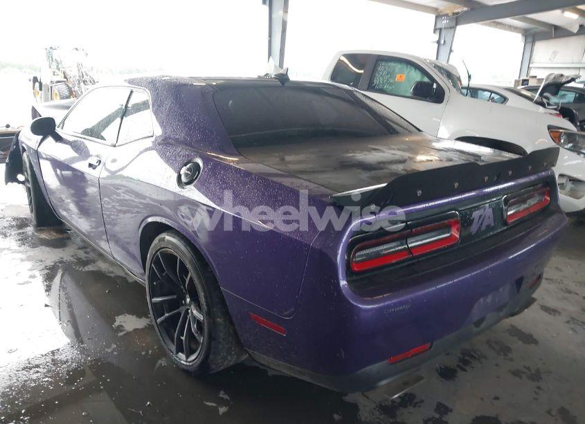 Photo 3 of 2018 Dodge Challenger R/T 392 (VIN 2C3CDZFJ0JH283975)
