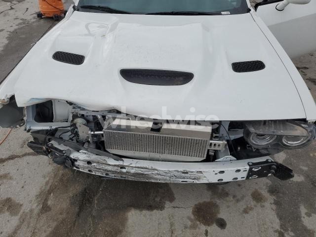 Photo 10 of 2021 DODGE CHALLENGER R/T SCAT PACK (VIN 2C3CDZFJ0MH507105)