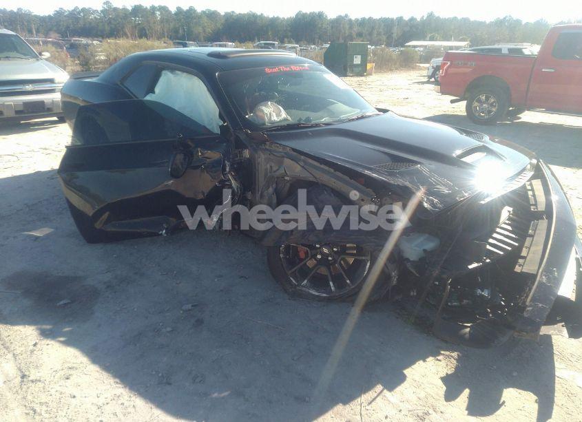 2021 Dodge Challenger R/T SCAT PACK (VIN 2C3CDZFJ0MH542744) main photo