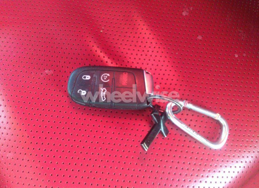 Photo 11 of 2021 Dodge Challenger R/T SCAT PACK (VIN 2C3CDZFJ0MH542744)