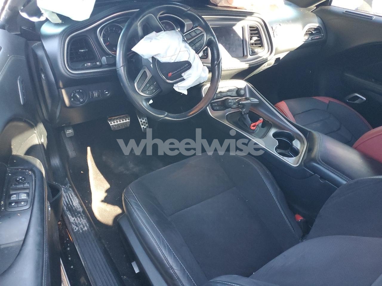 Photo 8 of 2021 DODGE CHALLENGER R/T SCAT PACK (VIN 2C3CDZFJ0MH596495)