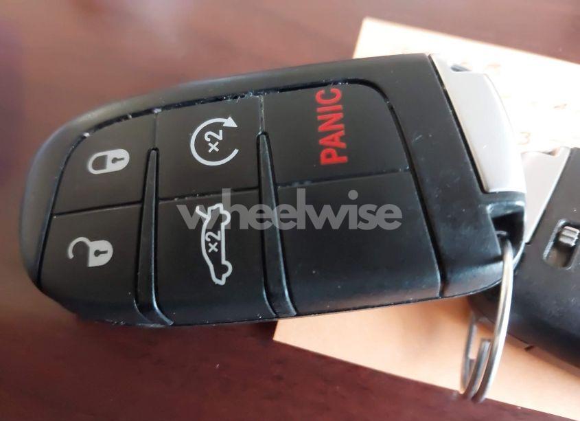 Photo 11 of 2021 Dodge Challenger R/T SCAT PACK (VIN 2C3CDZFJ0MH604420)