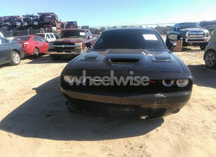 Photo 12 of 2021 Dodge Challenger R/T SCAT PACK (VIN 2C3CDZFJ0MH627860)