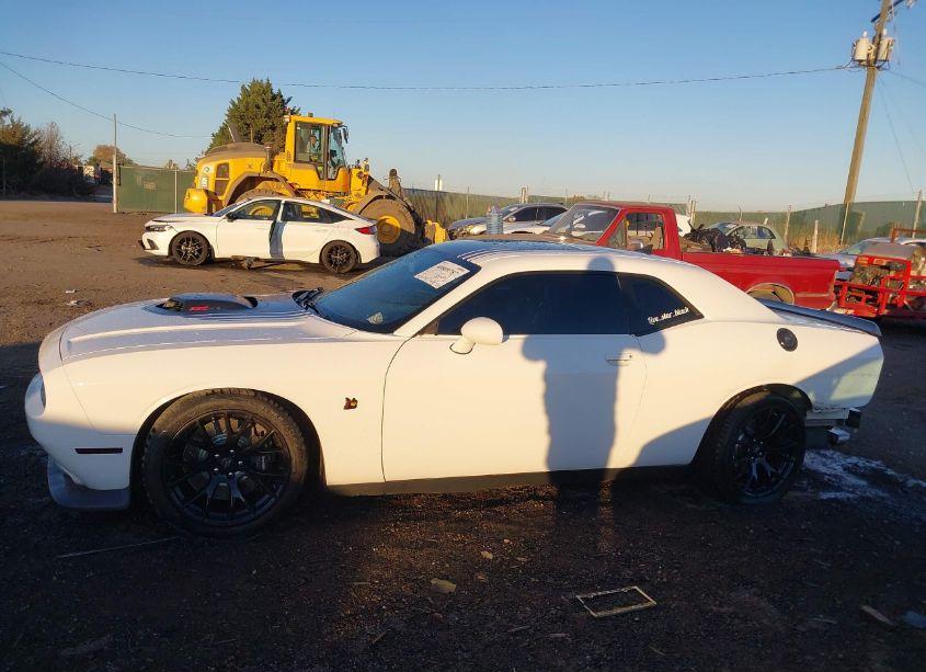 Photo 15 of 2017 Dodge Challenger 392 HEMI SCAT PACK SHAKER (VIN 2C3CDZFJ1HH588802)