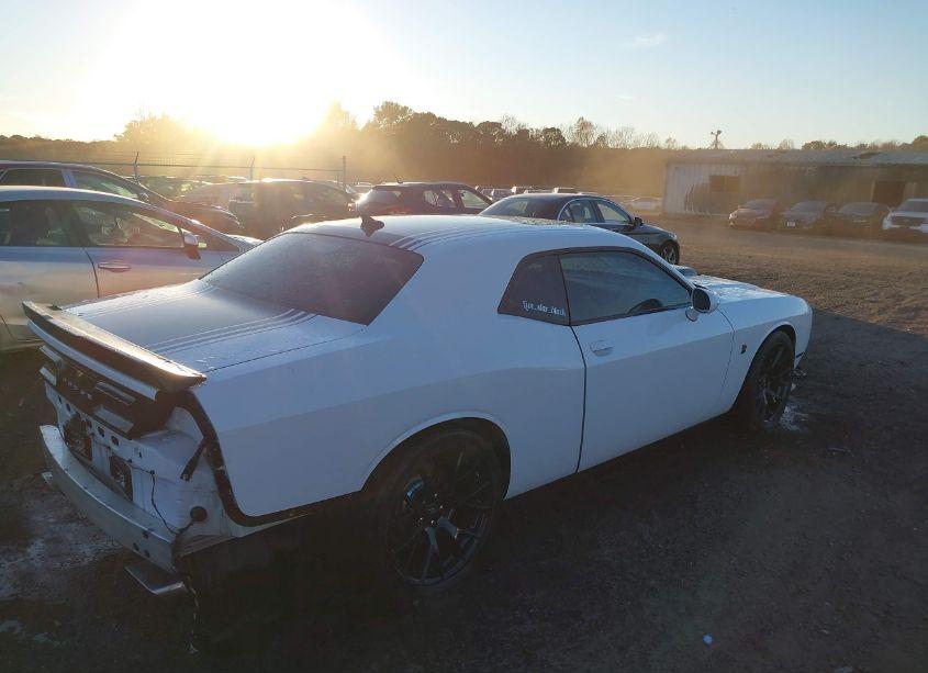 Photo 4 of 2017 Dodge Challenger 392 HEMI SCAT PACK SHAKER (VIN 2C3CDZFJ1HH588802)