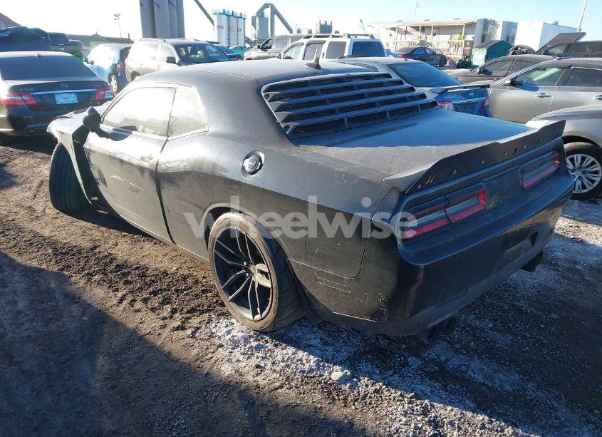 Photo 3 of 2019 Dodge Challenger R/T SCAT PACK (VIN 2C3CDZFJ1KH530020)