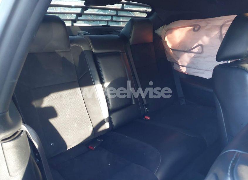 Photo 8 of 2019 Dodge Challenger R/T SCAT PACK (VIN 2C3CDZFJ1KH530020)