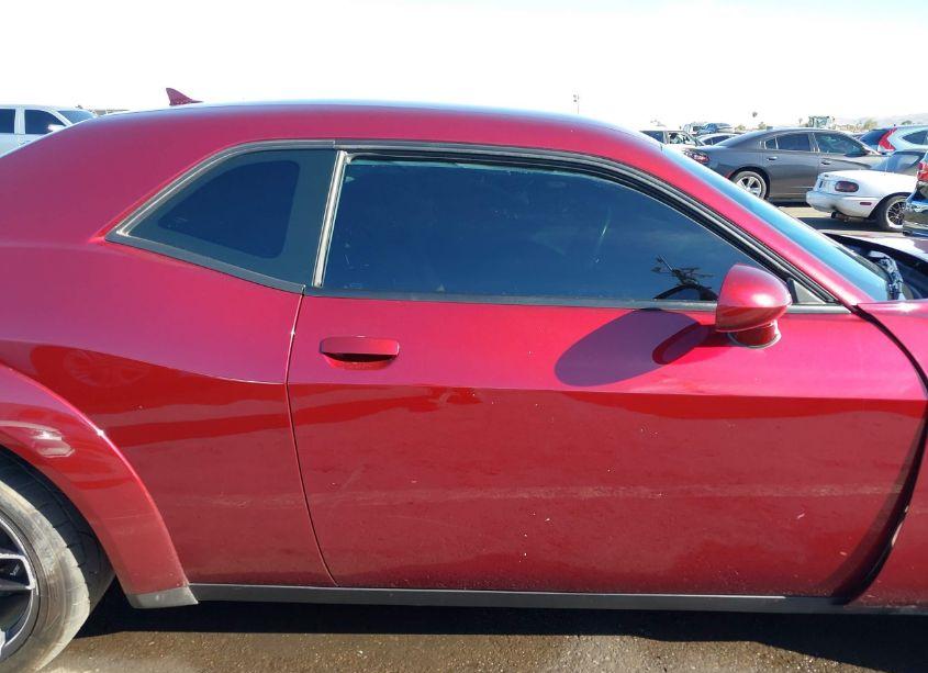 Photo 13 of 2019 Dodge Challenger R/T SCAT PACK (VIN 2C3CDZFJ1KH632711)