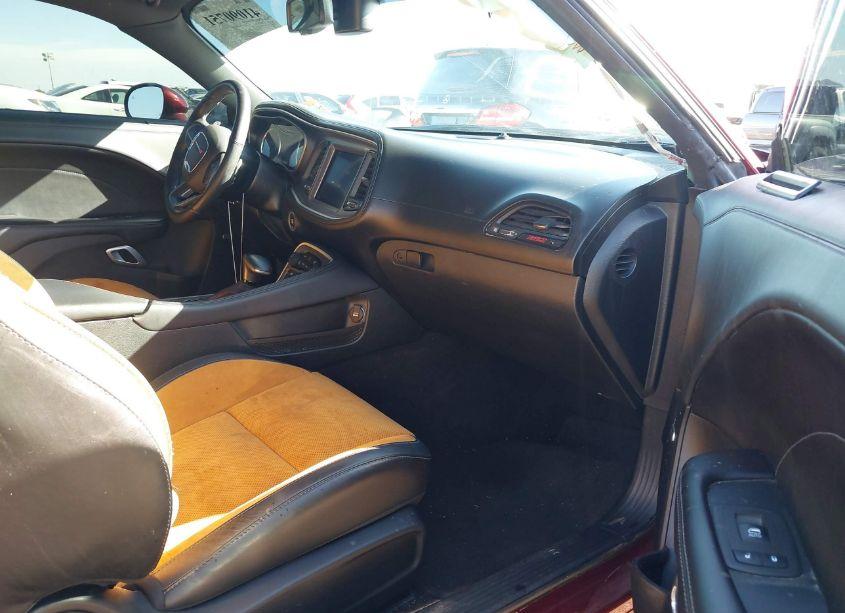 Photo 5 of 2019 Dodge Challenger R/T SCAT PACK (VIN 2C3CDZFJ1KH632711)