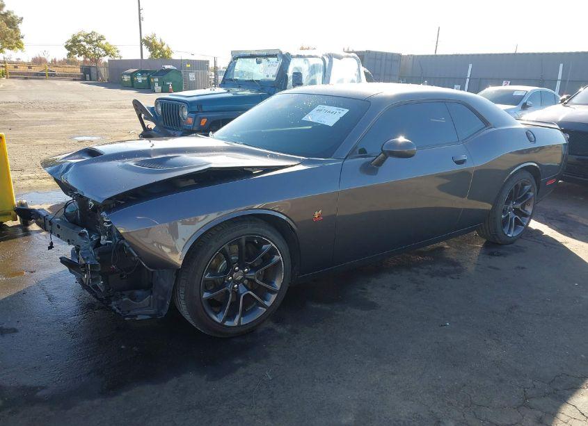 Photo 2 of 2021 Dodge Challenger R/T SCAT PACK (VIN 2C3CDZFJ1MH650886)