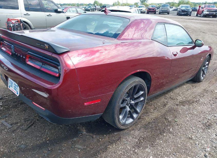 Photo 4 of 2022 Dodge Challenger R/T SCAT PACK (VIN 2C3CDZFJ1NH164760)
