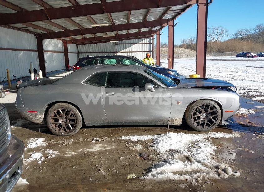 Photo 13 of 2016 Dodge Challenger 392 HEMI SCAT PACK SHAKER (VIN 2C3CDZFJ2GH315074)