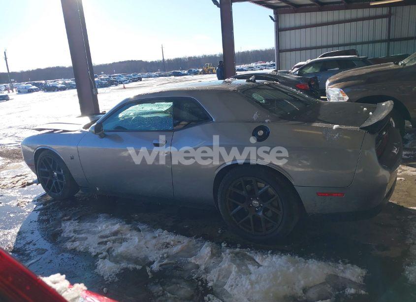 Photo 14 of 2016 Dodge Challenger 392 HEMI SCAT PACK SHAKER (VIN 2C3CDZFJ2GH315074)