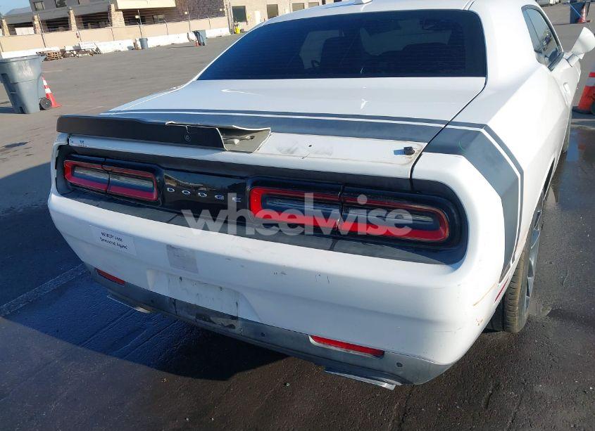 Photo 17 of 2016 Dodge Challenger 392 HEMI SCAT PACK SHAKER (VIN 2C3CDZFJ2GH332103)