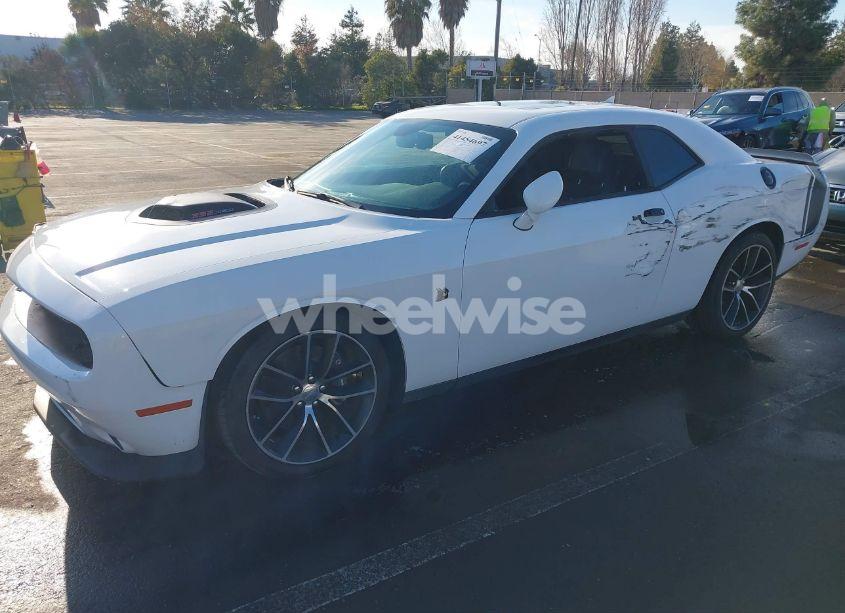 Photo 2 of 2016 Dodge Challenger 392 HEMI SCAT PACK SHAKER (VIN 2C3CDZFJ2GH332103)