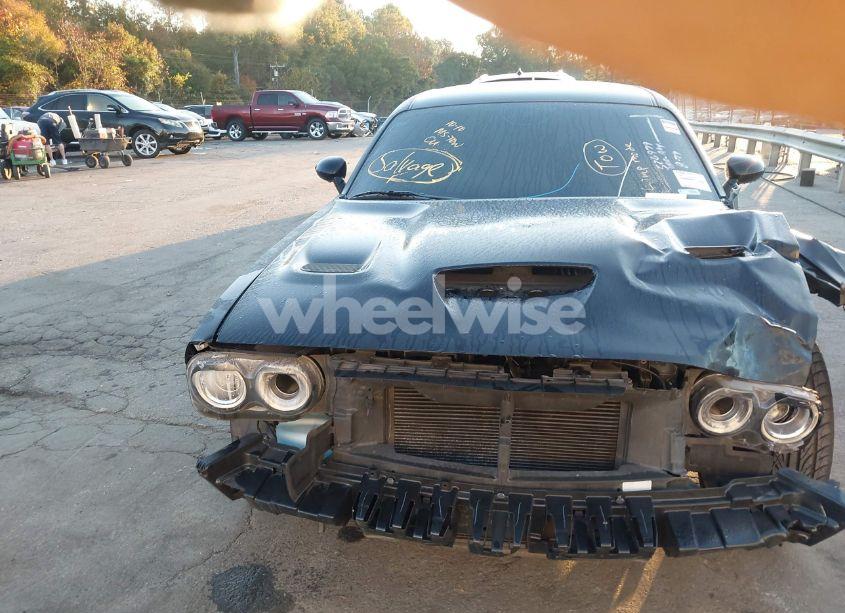 Photo 6 of 2021 Dodge Challenger R/T SCAT PACK (VIN 2C3CDZFJ2MH526979)