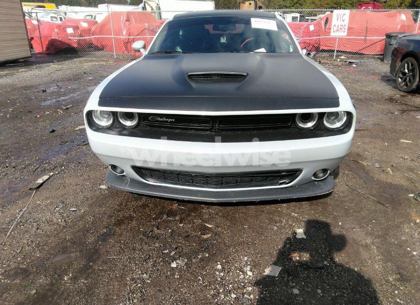 Photo 12 of 2021 Dodge Challenger R/T SCAT PACK (VIN 2C3CDZFJ2MH673867)