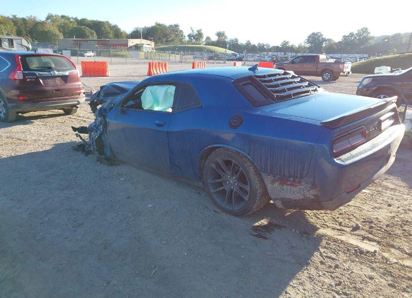Photo 3 of 2022 Dodge Challenger R/T SCAT PACK (VIN 2C3CDZFJ2NH131962)