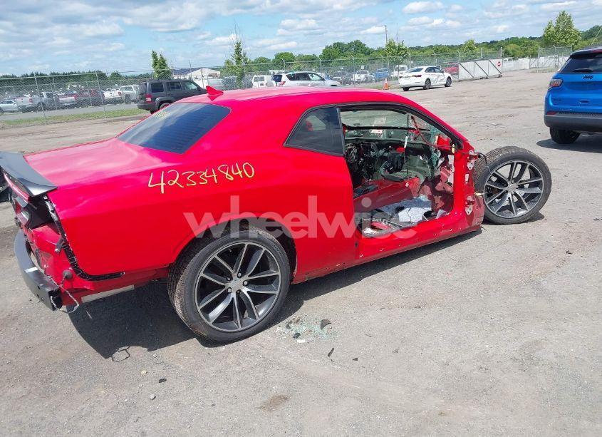 Photo 4 of 2016 Dodge Challenger R/T SCAT PACK (VIN 2C3CDZFJ3GH322969)