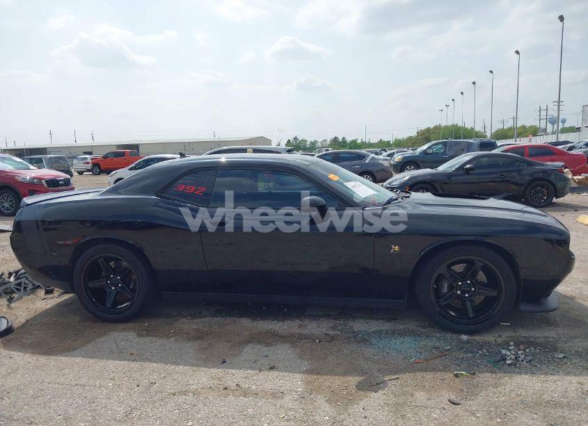 Photo 14 of 2016 Dodge Challenger 392 HEMI SCAT PACK SHAKER (VIN 2C3CDZFJ3GH334930)