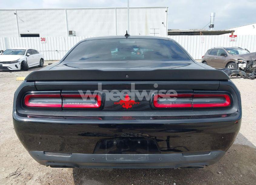 Photo 17 of 2016 Dodge Challenger 392 HEMI SCAT PACK SHAKER (VIN 2C3CDZFJ3GH334930)