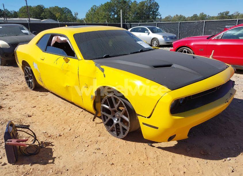 2017 Dodge Challenger R/T SCAT PACK (VIN 2C3CDZFJ3HH601355) main photo