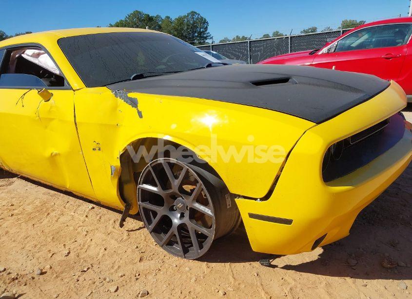 Photo 6 of 2017 Dodge Challenger R/T SCAT PACK (VIN 2C3CDZFJ3HH601355)