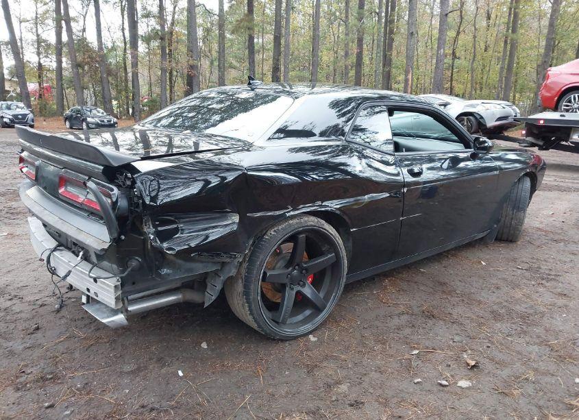Photo 4 of 2018 Dodge Challenger R/T SCAT PACK (VIN 2C3CDZFJ3JH311610)