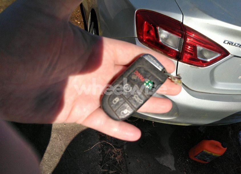 Photo 11 of 2021 Dodge Challenger R/T SCAT PACK (VIN 2C3CDZFJ3MH624211)