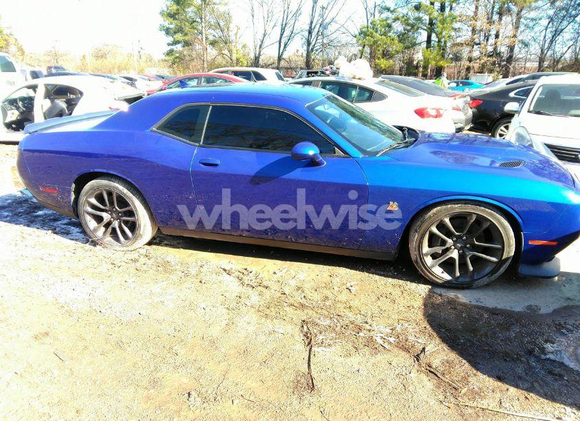Photo 13 of 2021 Dodge Challenger R/T SCAT PACK (VIN 2C3CDZFJ3MH624211)