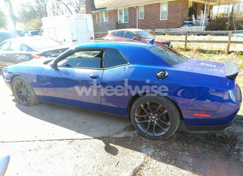 Photo 14 of 2021 Dodge Challenger R/T SCAT PACK (VIN 2C3CDZFJ3MH624211)