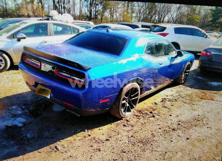 Photo 4 of 2021 Dodge Challenger R/T SCAT PACK (VIN 2C3CDZFJ3MH624211)