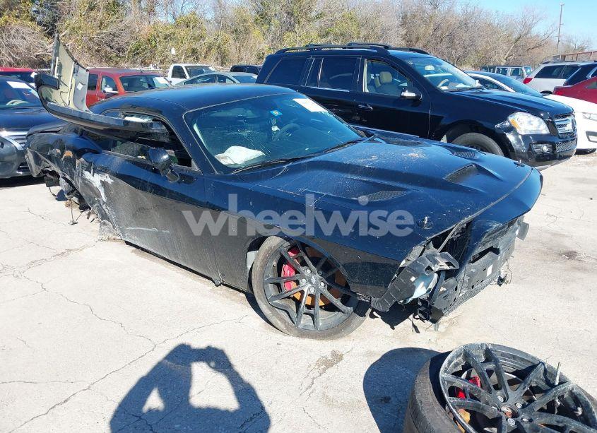 2022 Dodge Challenger R/T SCAT PACK (VIN 2C3CDZFJ3NH105872) main photo