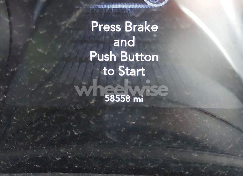 Photo 15 of 2022 Dodge Challenger R/T SCAT PACK (VIN 2C3CDZFJ3NH105872)