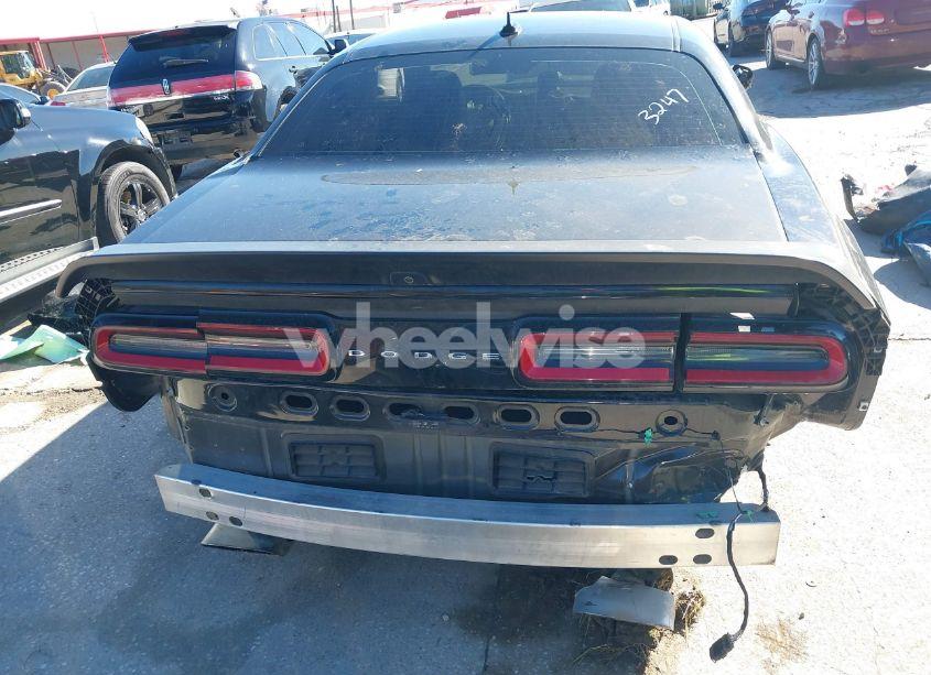 Photo 16 of 2022 Dodge Challenger R/T SCAT PACK (VIN 2C3CDZFJ3NH105872)