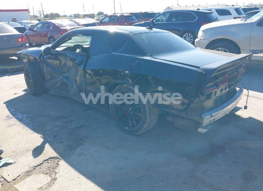 Photo 3 of 2022 Dodge Challenger R/T SCAT PACK (VIN 2C3CDZFJ3NH105872)