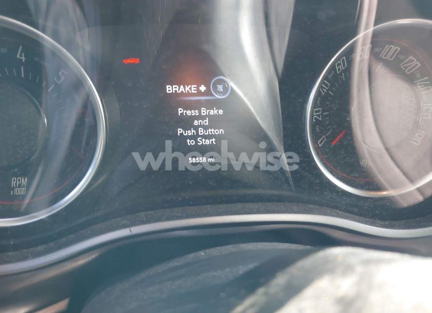 Photo 7 of 2022 Dodge Challenger R/T SCAT PACK (VIN 2C3CDZFJ3NH105872)