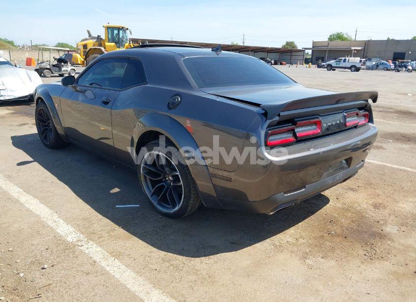 Photo 3 of 2022 Dodge Challenger R/T SCAT PACK WIDEBODY (VIN 2C3CDZFJ3NH195735)