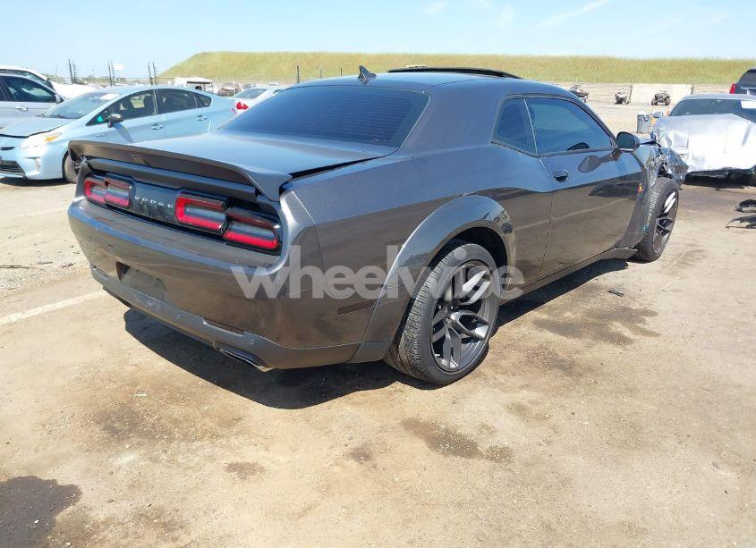 Photo 4 of 2022 Dodge Challenger R/T SCAT PACK WIDEBODY (VIN 2C3CDZFJ3NH195735)