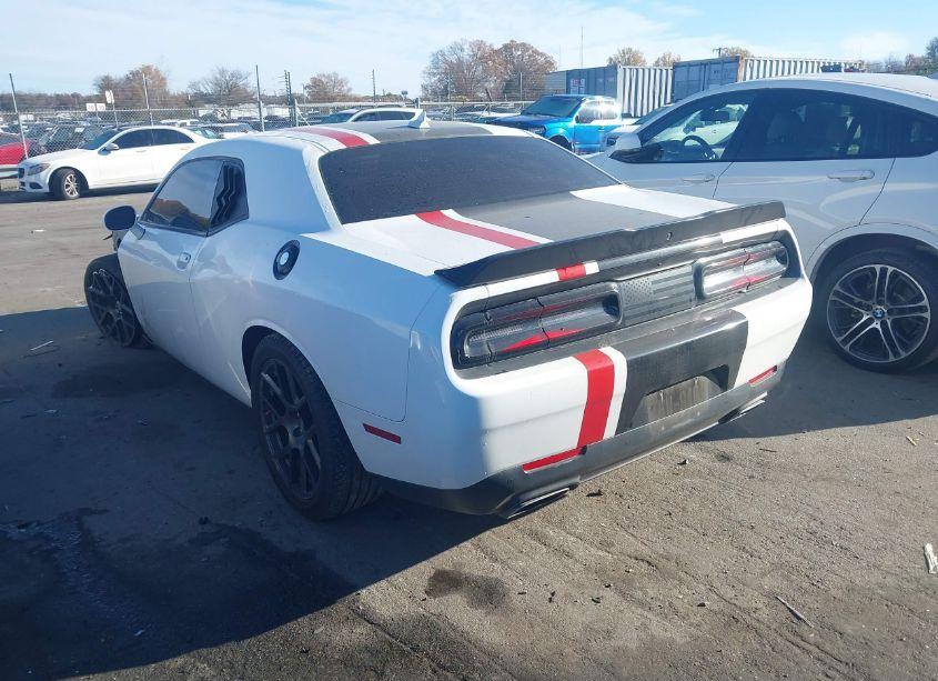 Photo 3 of 2016 Dodge Challenger R/T SCAT PACK (VIN 2C3CDZFJ4GH337920)