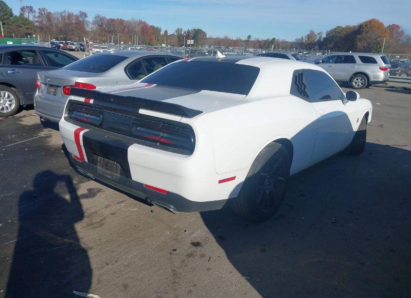 Photo 4 of 2016 Dodge Challenger R/T SCAT PACK (VIN 2C3CDZFJ4GH337920)