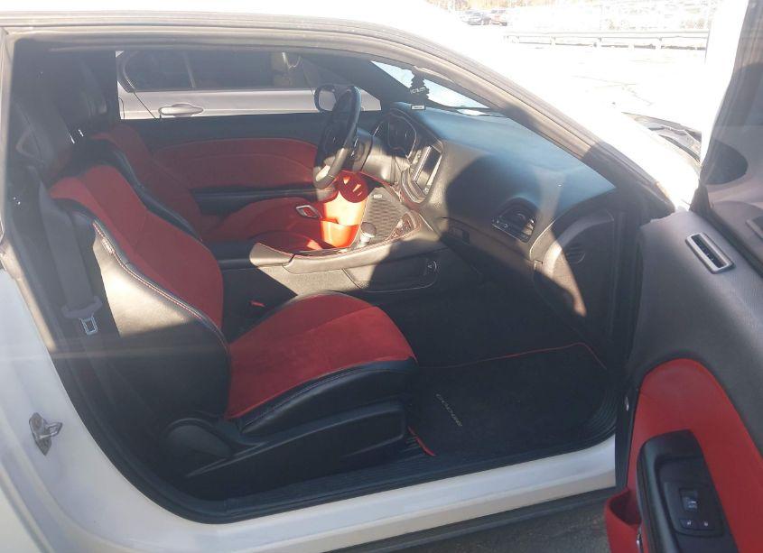 Photo 5 of 2016 Dodge Challenger R/T SCAT PACK (VIN 2C3CDZFJ4GH337920)