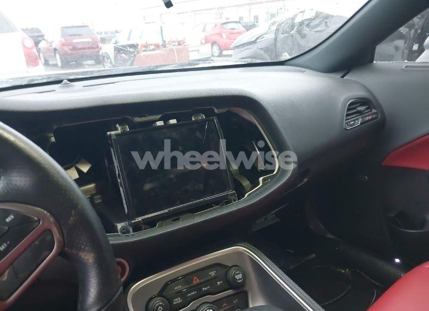 Photo 6 of 2021 Dodge Challenger R/T SCAT PACK (VIN 2C3CDZFJ4MH502599)