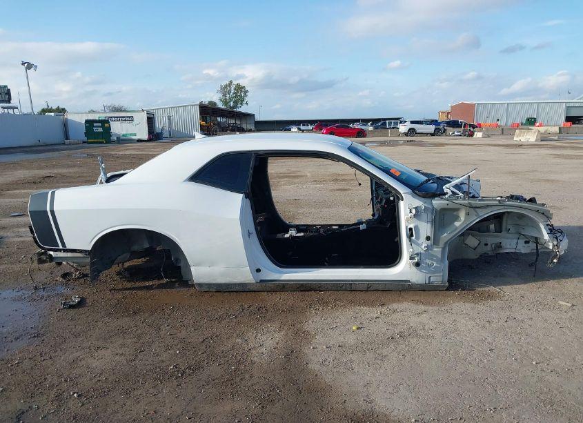 Photo 14 of 2016 Dodge Challenger R/T SCAT PACK (VIN 2C3CDZFJ5GH177188)