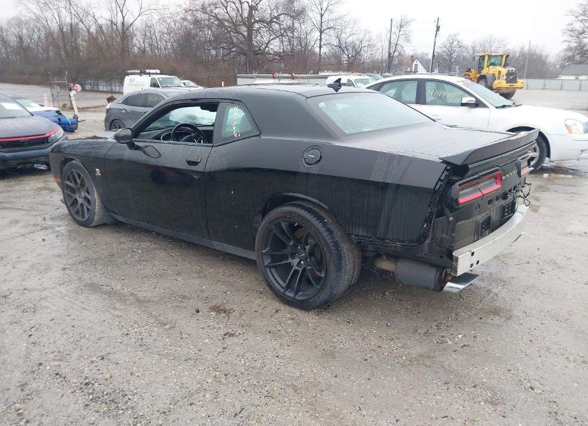 Photo 3 of 2016 Dodge Challenger R/T SCAT PACK (VIN 2C3CDZFJ5GH184707)