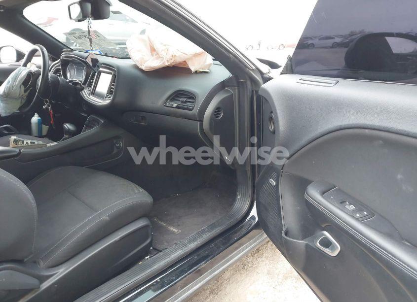 Photo 5 of 2016 Dodge Challenger R/T SCAT PACK (VIN 2C3CDZFJ5GH284628)